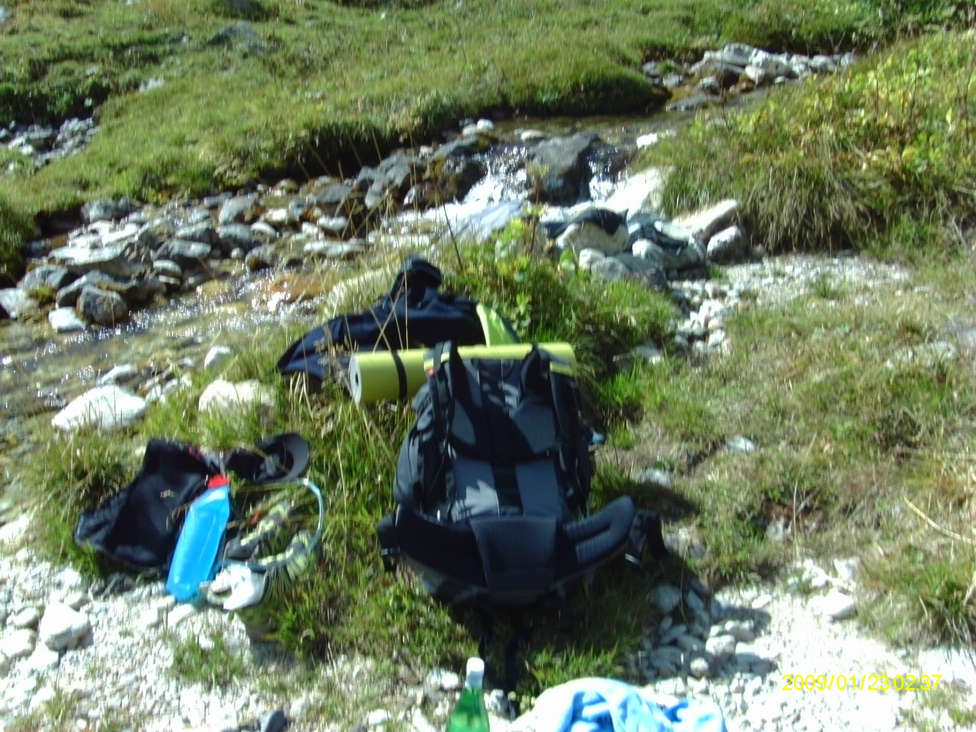 Pause au refuge communal de la Balme